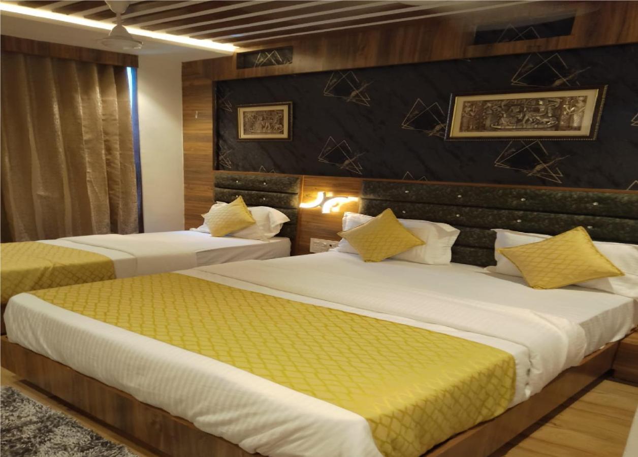 Hotel Lotus Villa Amhedabad Dış mekan fotoğraf