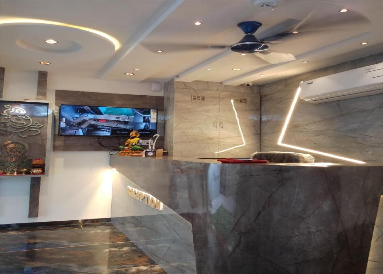 Hotel Lotus Villa Amhedabad Dış mekan fotoğraf